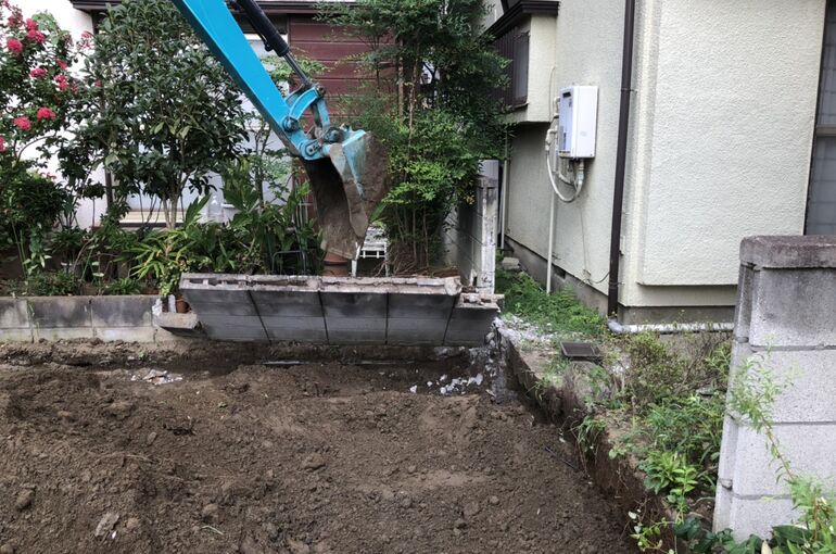 DCC8C57E-2248-43AB-A63F-51BDFB767B0A