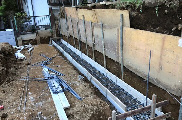 281F8A2B-0068-4EC2-B3E0-A08A5871C03E