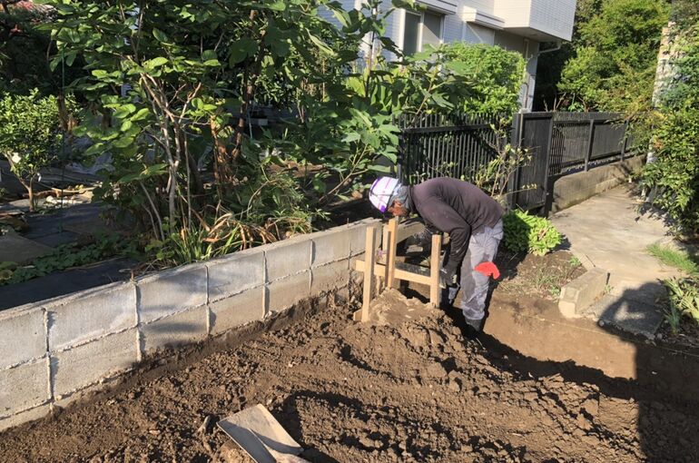 F5A5BE9C-2032-46BE-AD2D-417E24D88FAA