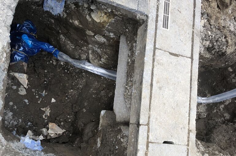 給水取り出し・ブロック掘削