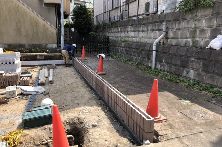 C346EAAB-8B47-45C3-B1DC-94C6048AC6B7