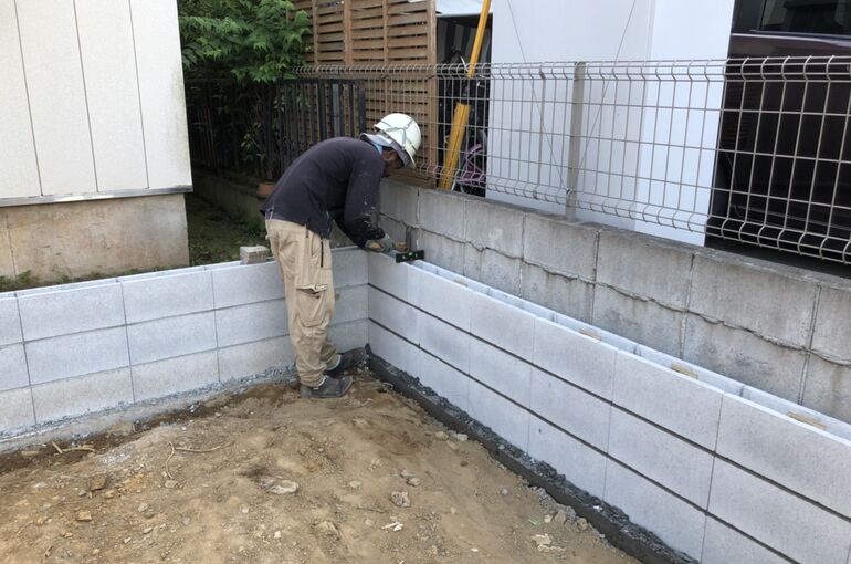 2490925A-9C81-428E-B43C-E2FDEC7F3826