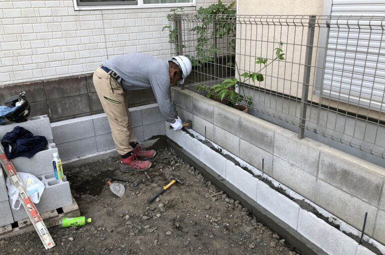 ブロック積み作業