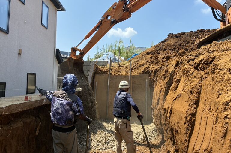 下水インバートモルタル仕上げ工事