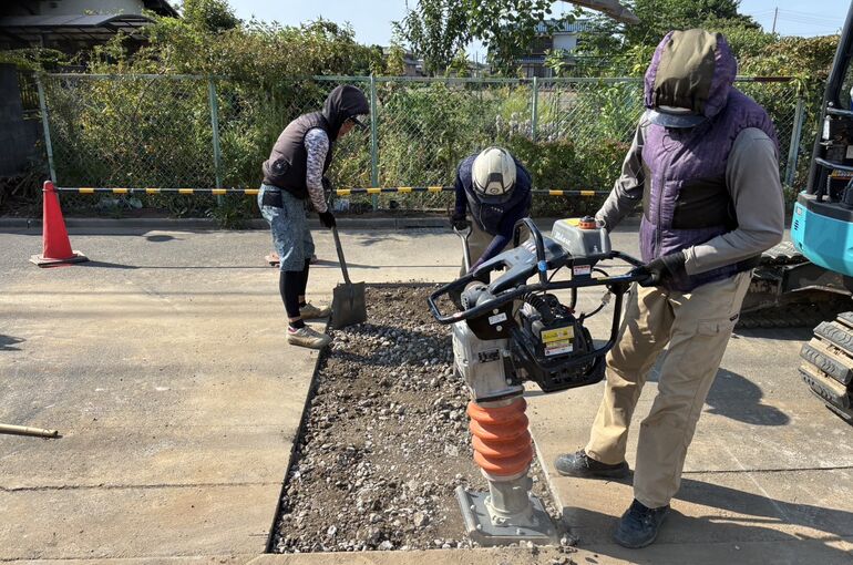 汚水人孔マンホール調整工事