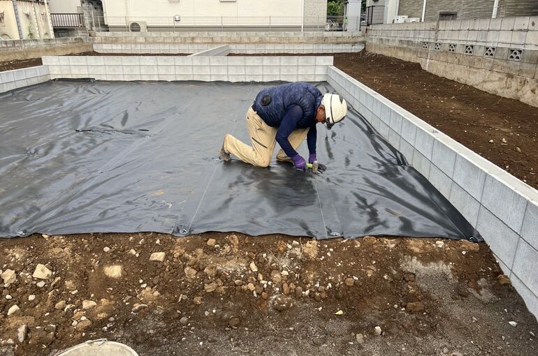 防草シート敷設工事