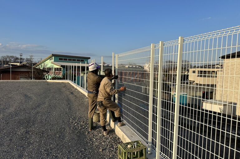 フェンス取り付け工事