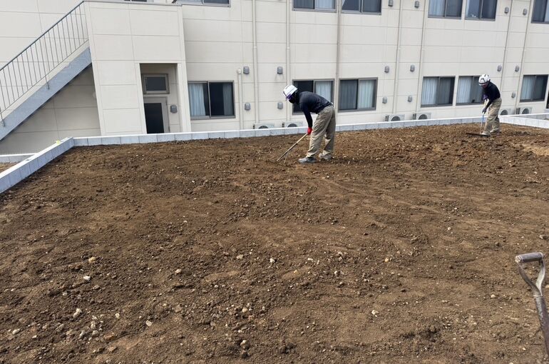 型枠ブロック透水マット設置工事