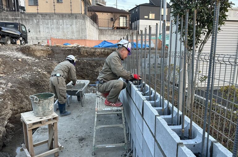 型枠ブロック積み工事